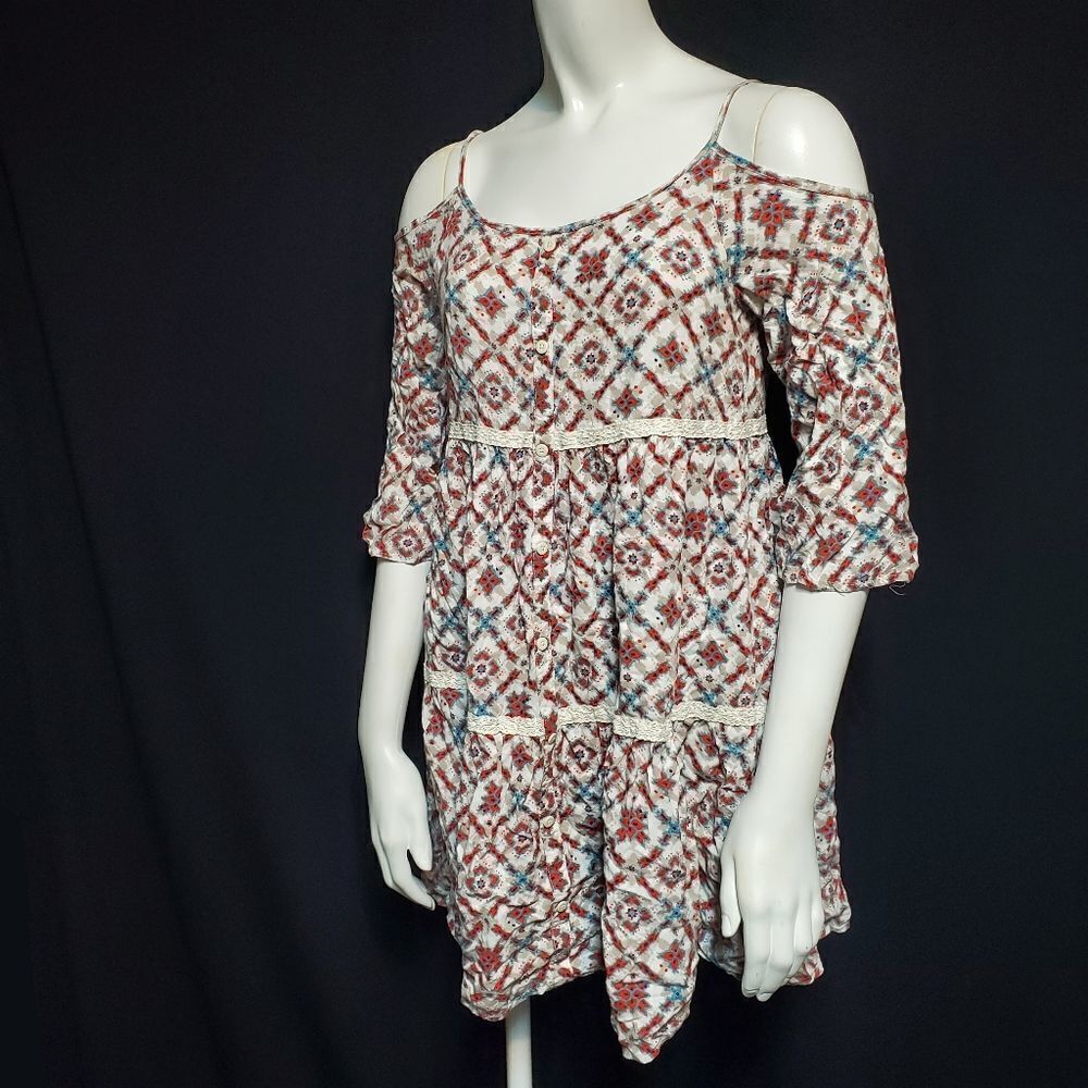 Mudd Boho Cold Shoulder Dress (16)